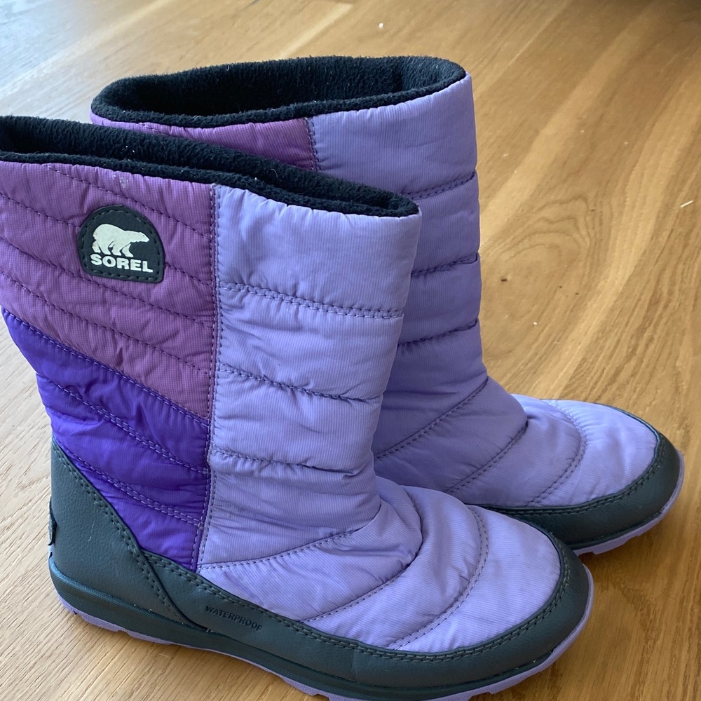 Sorel Lavender and Charcoal Winter Boots